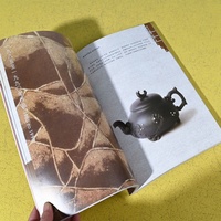 Brochure personnalisée avec impression en relief, marquage à chaud, reliure parfaite, couverture souple couleur, papier couché, livre d'exposition