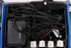 Sensor de Aparcamiento Automático con Tres Transformaciones de Color, 4 Detectores de Radar de Aparcamiento, Monitor de Marcha Atrás para Automóvil, Lexus Gx460 Negro - Product Image 5