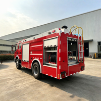 Camion-citerne Sino Truck HOWO 3000 litres / 3 m³ avec équipement de lutte contre l'incendie / Camion spécial à vendre