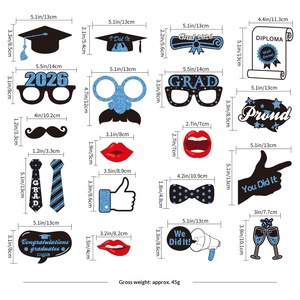 Accesorios para Fotos de Graduación 2026: Letreros Personalizables, Gafas, <span class=keywords><strong>Libro</strong></span> de Besos, Birrete de Doctor, Venta al Por Mayor - Product Image 3