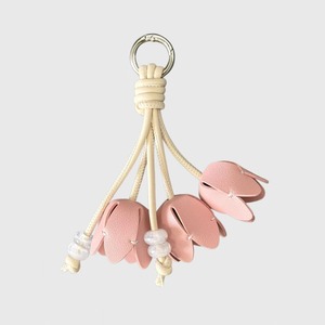 Pu Leather Light <b>Keychain</b> Simple Eco-friendly Stainless Steel Beaded Flower Charm Women's Fashion Bag Accessories Daily Gift - Product Image 1