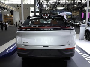 Dongfeng Fengshen SUV Ibrido Usato 2024, 250-300 CV, L7, <span class=keywords><strong>500</strong></span>+ Nm di Coppia, Trasmissione Automatica, Tetto Panoramico, Sedili in Pelle - Product Image 2