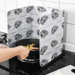 Schermi di schizzi di olio addensato foglio di alluminio piastra deflettore di olio fornello a <span class=keywords><strong>Gas</strong></span> deflettore a prova di schizzi utensili da cucina per la cucina di casa - Product Image 1