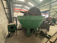 Harga Pabrik YURUI 1200mm 1-2t/jam AC Motor Wet Pan Mill dengan Garansi 2 Tahun untuk Pabrik Pengolahan Bijih Emas Penggilingan Batu Tembaga.