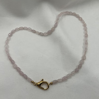 Collier ras du cou tendance de 18 pouces, pierre de quartz rose, pierres naturelles, fermoir en acier inoxydable plaqué or 18 carats