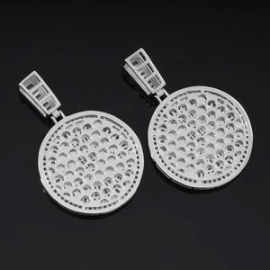 Personnalisé Glacé 5A Zircon Baguette Diamant Milliards Grand Pendentif à Charme Unisexe Fine Forme de Cercle Collier pour Fête Bijoux en Laiton - Product Image 3