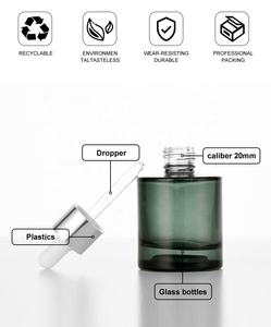 Botella de aceite esencial de vidrio teñido verde con cuentagotas plateado Botella cosmética protectora UV para aceites sensibles para el cuidado de la piel - Product Image 5