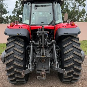 Tracteur agricole à roues 4x4 Massey Ferguson 7725 230 CV avec transmission par engrenages, rouge - Product Image 5