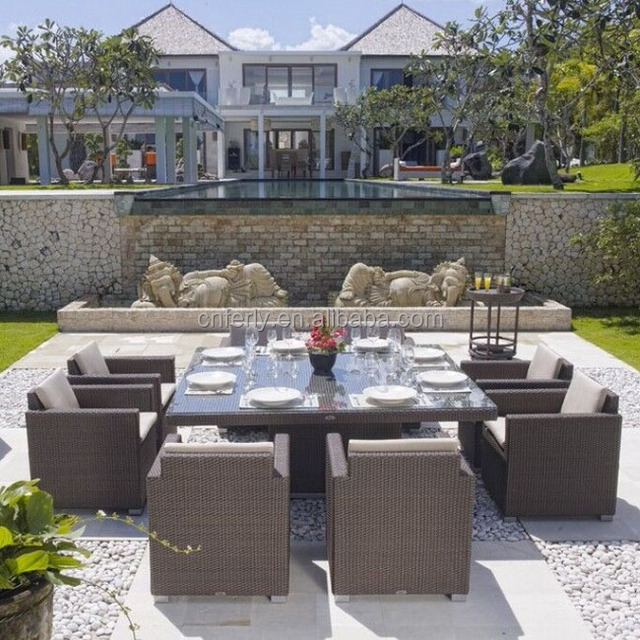 Modern Luxury All Weather Wicker Outdoor Garden Furniture Outdoor square Dining Table Rattan Garden Sets