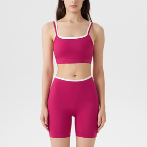 <span class=keywords><strong>Ensemble</strong></span> de yoga pour <span class=keywords><strong>femme</strong></span> : soutien-gorge de <span class=keywords><strong>sport</strong></span> à maintien élevé contrastant et <span class=keywords><strong>short</strong></span> de yoga, <span class=keywords><strong>ensemble</strong></span> de vêtements de <span class=keywords><strong>sport</strong></span> rayés contrastants - Product Image 3