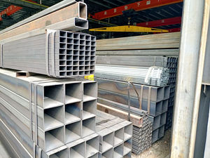 DX51D Q235 Q345 Q195 <span class=keywords><strong>Tube</strong></span> carré rectangulaire en <span class=keywords><strong>acier</strong></span> galvanisé/RHS/SHS pour la construction - Product Image 3