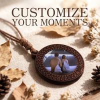 Collier en bois à texture tissée personnalisable avec photos de couple, cadeau commémoratif pour déclaration d'amour, source de commerce extérieur