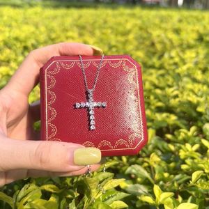 Dylam Waterproof Non Tarnish 18k Gold Black 925 Sterling Silver <b>Cross</b> Necklaces Diamond Pendant <b>Chain</b> Orthodox <b>Cross</b> Necklace - Product Image 4