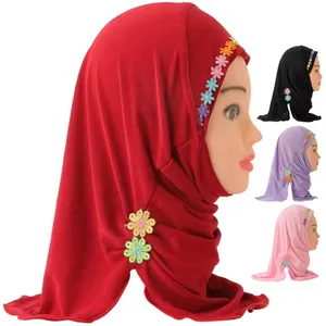 YOMO 2024 New 2 To 7 Years Old In Stock Hot Selling Flower Hijab Malay Scarf Hijab For Little Girls Kids Hijabs