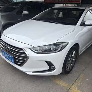 Hyundai <span class=keywords><strong>Elantra</strong></span> 1.6L Berline d'occasion 2016, automatique, essence, freins à disque avant + arrière, traction avant, conduite à gauche - Product Image 1