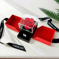 Coffret d'Expédition Saint-Valentin Roses en Savon Fleurs Boîtes à Bijoux en Acrylique avec Collier Coffret Cadeau Floral pour Petite Amie