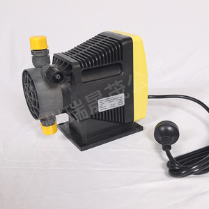 Pompe doseuse électromagnétique Lmi Pd056 738Nl pour eaux usées chimiques, destinée au traitement des eaux - Product Image 3