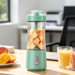 Mini Licuadora Portátil de 380 ml, 18000 RPM, USB, con Material Tritan Libre de BPA, Fabricante OEM para Cocina - Product Image 1