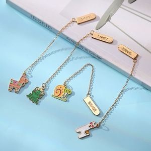 Marcapáginas de Metal con Diseño de Animales de Dibujos Animados, Marcapáginas de Esmalte con Forma de Rana, Cachorro y Jirafa, con Cadena, para Estudiantes, Regalo para el Regreso a Clases - Product Image 3