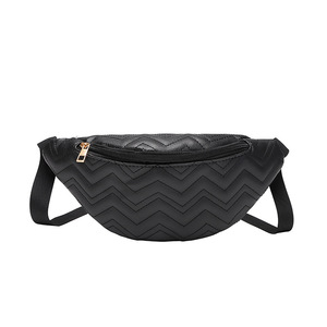 Eastshine 2026 Nuova Tendenza Moda Coreana Marsupio con Ricamo a Rombi in Diamante Semplice ed Elegante Borsa a Tracolla in Pelle PU - Product Image 5