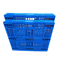 Palette en plastique Euro standard robuste et durable en PEHD, simple face, recyclable, avec trois patins, 1100*1100*150, vente en gros