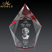 Edelsteenrode Kristallen Diamanten Trofee 3D Lasergravure Award voor Verkoopkampioen Op Maat Gegraveerd K9 Glas Prijs