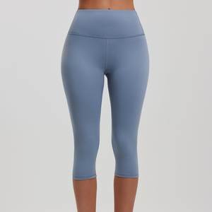 Legging de sport taille haute pour femme, coupe capri, séchage rapide, amincissant, pour yoga, course, gym et fitness - Product Image 2
