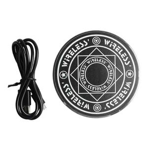 Base de Carga Inalámbrica Rápida de 10w de Buena Calidad con Luz Nocturna LED, Cargador Rápido, Base de Carga Inalámbrica Estándar - Product Image 1