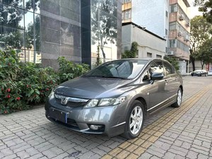 <span class=keywords><strong>Honda</strong></span> <span class=keywords><strong>Civic</strong></span> Usata in Ottime Condizioni: 2009 <span class=keywords><strong>1.8</strong></span> LXi Classic, Basso Chilometraggio, Affidabile ed Efficiente - Product Image 2