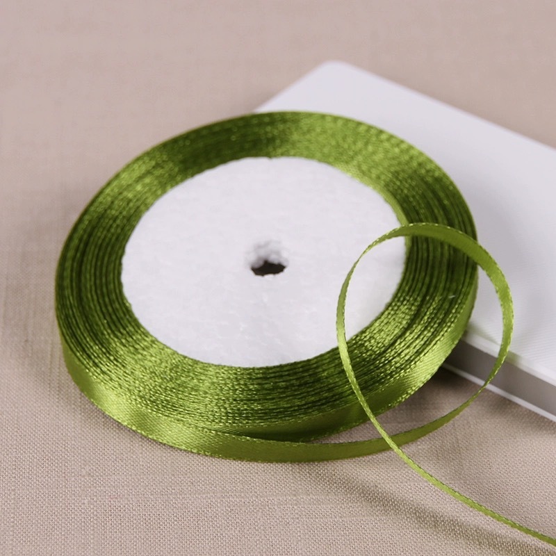 Deep Crimson Green 25 yards