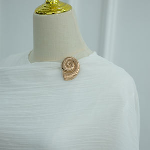 लोरिया के नवीनतम अबाया 2025 इस्लैमिक कपड़ों के साथ मैक्सी क्रेंकल ड्रेस को अस्तर और ब्रोच ने अबाया मुस्लिम महिला पोशाक को बंद कर दिया - Product Image 6