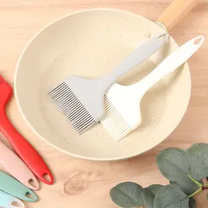Kitchen Tool Food Grade Silicone Cooking Oil Brush Baking Pastry Bbq Oil Basting Brush Silicone