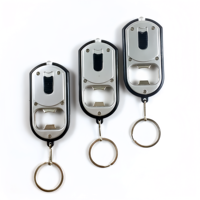 Décapsuleur porte-clés personnalisé avec logo, mini lampe torche LED, lot en vrac, cadeau promotionnel pas cher, porte-clés multicolore pour distribution