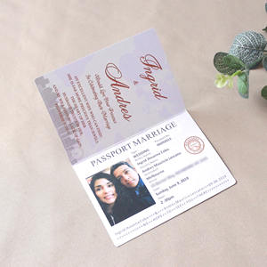 Invitations de mariage personnalisées bon marché en bleu marine avec motif passeport et cartes d'invitation personnalisées avec code QR - Product Image 5