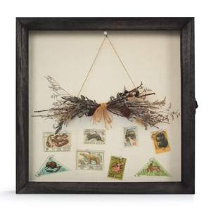 Cornice Espositiva Shadow Box 11*11 con Finestra in Vetro per Fiori, Medaglie, Foto e Ricordi - Product Image 2