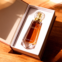 Stock d'usine : flacons de parfum en verre vides rectangulaires distinctifs de 30 ml, 50 ml et 100 ml. Boîtes d'emballage et bou