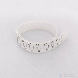 Herramienta de medición de anillos de plástico para medir el tamaño del dedo, herramientas para hacer joyas - Product Image 1