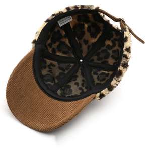 Casquette tendance avec fourrure d'agneau rétro personnalisée, broderie personnalisée d'hiver, casquette de baseball en laine d'agneau chaude d'hiver - Product Image 5