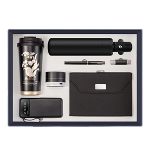 Ensemble <span class=keywords><strong>cadeau</strong></span> d'entreprise promotionnel Tasse de bureau + parapluie + stylo + agenda + batterie externe Affaires commerciales Cadeaux de Noël pour hommes Cadeaux magnifiques - Product Image 1