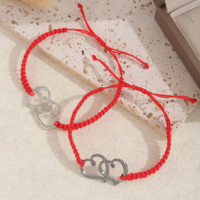 Lot de 2 bracelets tendance pour enfants en alliage rouge, ajustables avec nœud coulissant, cœurs entrelacés, breloque argentée, cadeau unisexe Runcheng