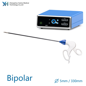Pinces d'électrocoagulation bipolaires jetables 33 cm avec pointe métallique pour une coagulation chirurgicale fiable - Product Image 3