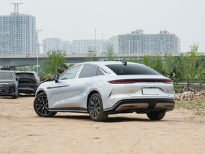 BYD <span class=keywords><strong>Han</strong></span> L DM-i 2026: Berlina Elettrica di Lusso Euro VI con Audio Dynaudio per Grossisti Auto, Documenti di Esportazione Completi - Product Image 3