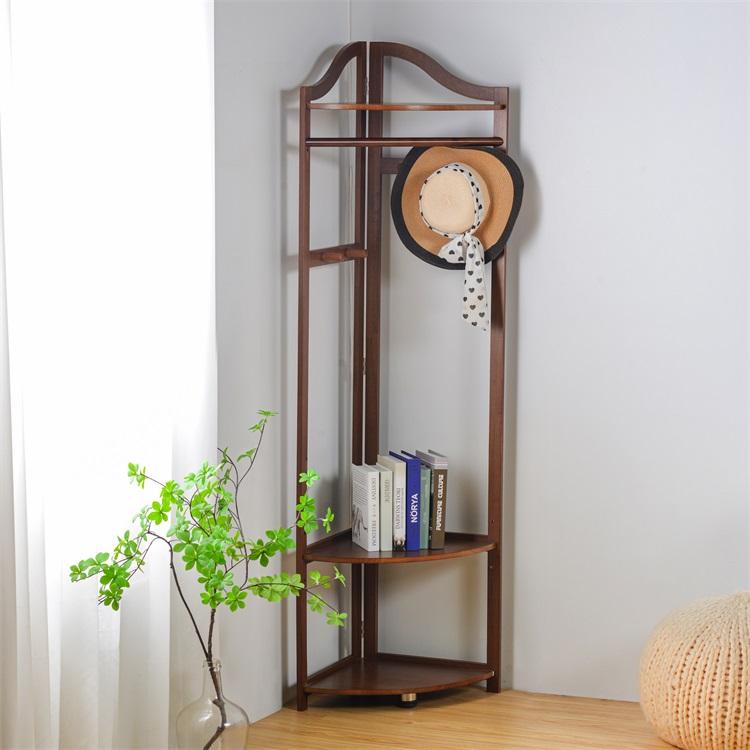 สีน้ำตาล