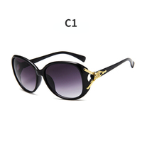 Nouveau classique mode renard tête lunettes De soleil Lentes De Sol UV400 PC lentilles en plastique grand rétro tendance cadre femmes lunettes De soleil