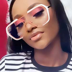 Lunettes de soleil carrées polygonales vintage tendance 2022, montures de lunettes surdimensionnées en alliage transparent pour femmes - Product Image 1