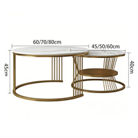 Ensemble de tables basses rondes modernes de luxe avec plateau en pierre frittée grise et structure en métal doré pour salon