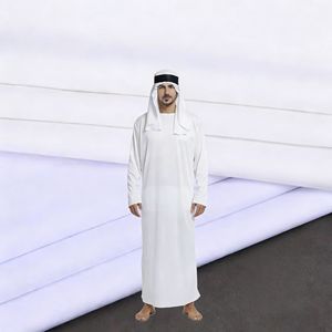 Ткань для арабских халатов из 100% полиэстера, 120 г/м², 62/63 дюйма, высокое качество, напрямую от производителя – идеально для повседневной жизни и торжественных мероприятий - Product Image 1