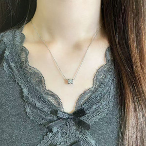 Collar con colgante de diamante cultivado en laboratorio de platino Pt950, diseño de cabeza de toro brillante y sencillo, solitario de cuatro puntas, cadena de moda para mujer - Product Image 5
