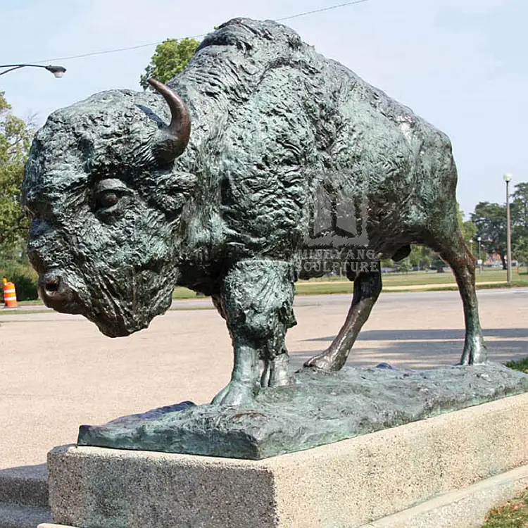 Бронзовая скульптура Бизон в античном стиле для парка на открытом воздухе, Высококачественная художественная Металлическая Статуя буйвола, большая заводская цена