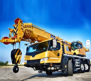 Grúa Montada en Camión XCT35_SR de 35 Toneladas con Sistema Hidráulico Robusto para Proyectos de Construcción de Ingeniería - Product Image 5